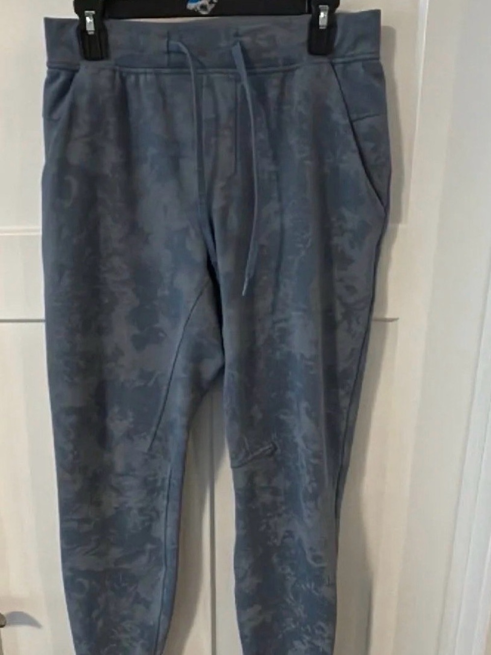Lululemon Men's Charcoal Blue Jogger Pants - Drawstring Waist